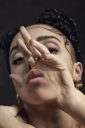 Save Now FKA Twigs - M3LL155X