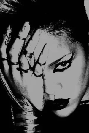 Rihanna - Rated R Last Chance