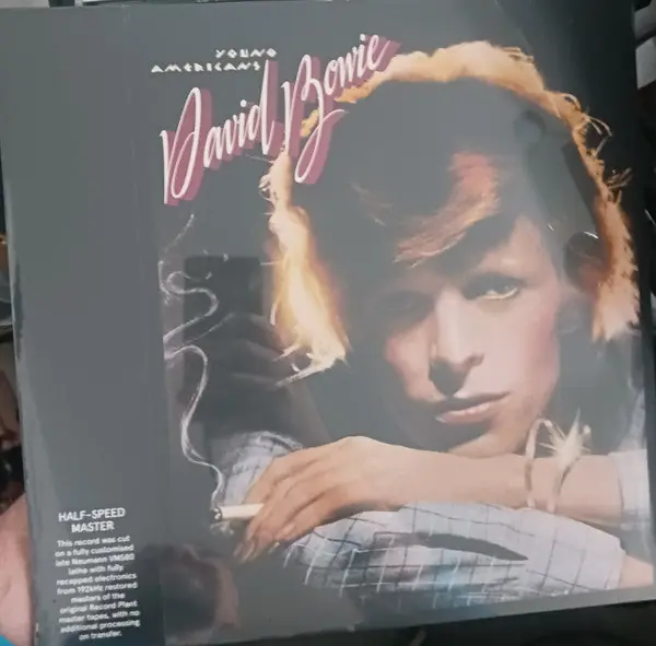 Flash Sale David Bowie : Young Americans LP, Album, RE, RM, Hal (M / M) - Dig Vinyl