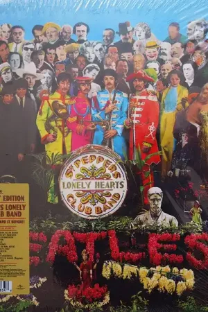 The Beatles : Sgt. Pepper's Lonely Hearts Club Band LP, Album, RE, RM, Rem (M / M) - Dig Vinyl Seasonal Sale
