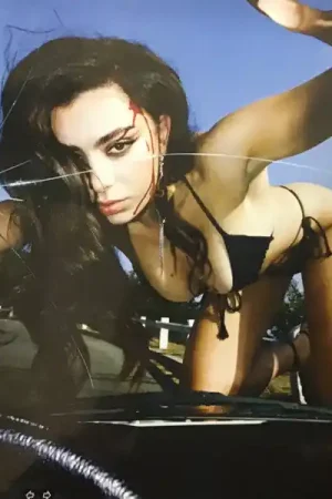 Charli XCX : Crash LP, Album, RE (M / M) - Dig Vinyl One Day Deal