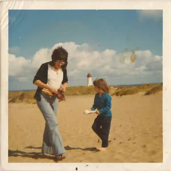 Bulk Order Ennio the Little Brother : Bunk Beds / Cacophony 12", Maxi, Ltd, Num (VG+ / VG+) - Dig Vinyl