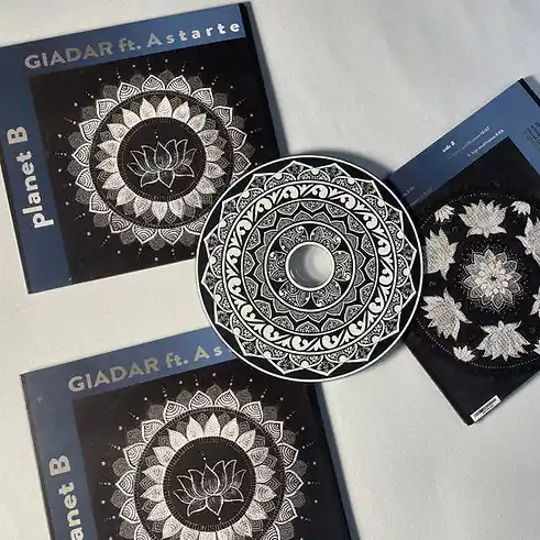 Limited Offer Giadar ft. Astarte - Planet B (CD, Album, Ltd) (M / M)