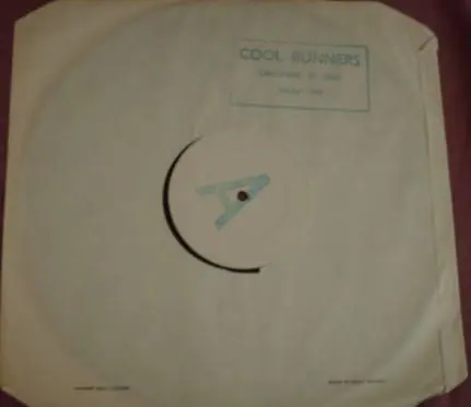 In Demand Cool Runners : Checking Out 12", TP, W/Lbl (VG+ / VG+) - Dig Vinyl