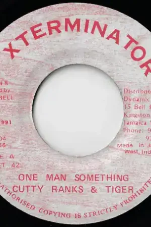 One Man Something / Ver Hot Picks