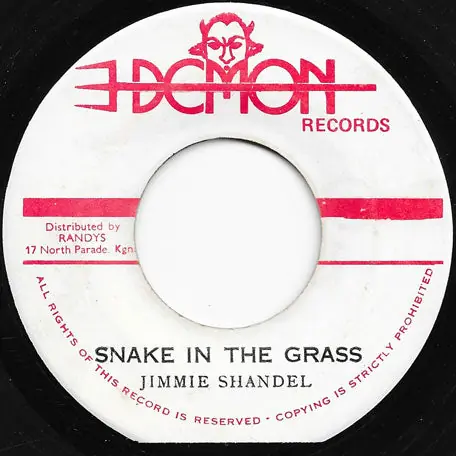 Trusted Brand Snake In The Grass / Ver