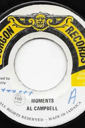 Moments / Ver Shop Now