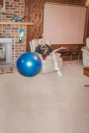 One Day Deal Julia Jacklin - Don't Let The Kids Win (LP)