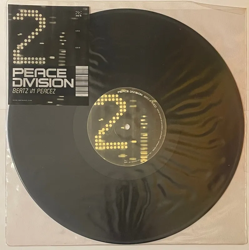 Grab Now Peace Division - Beatz In Peacez 2 12" Single (Ltd Edition)– museum vinyl